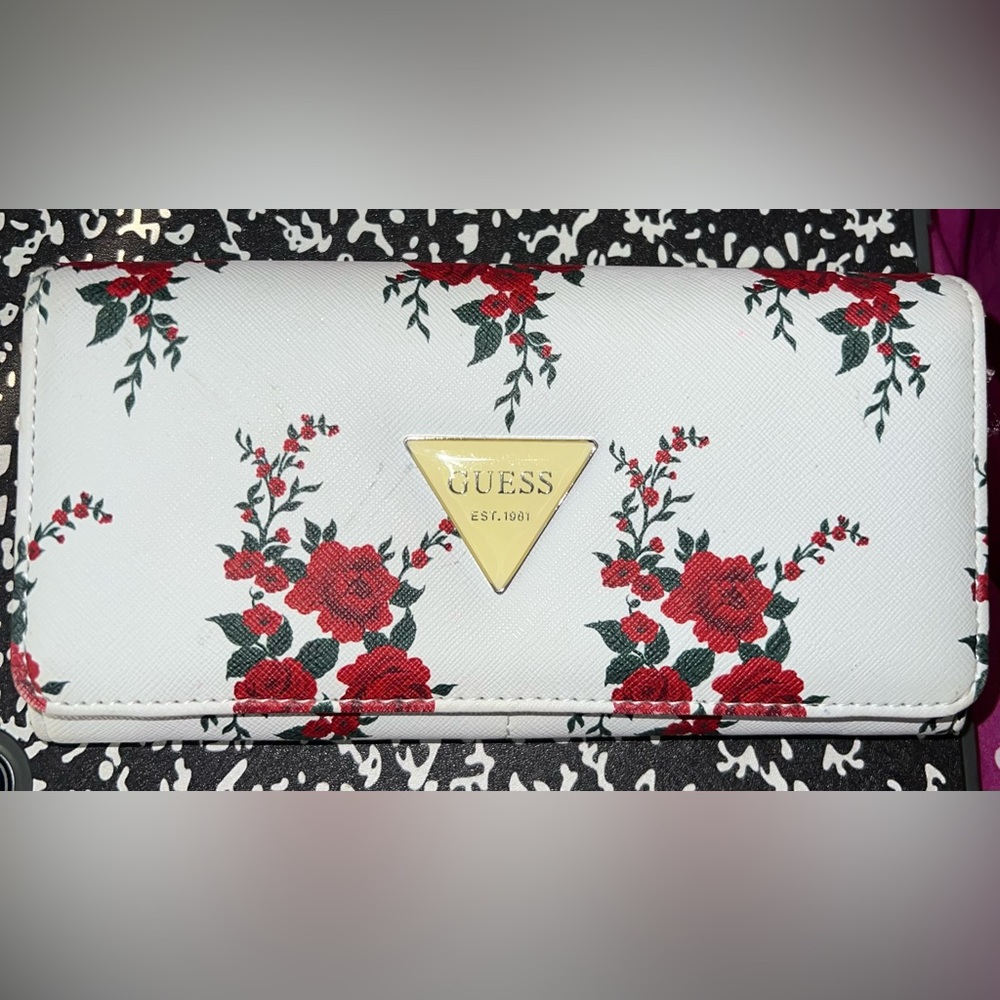 GUESS Flower Wallet